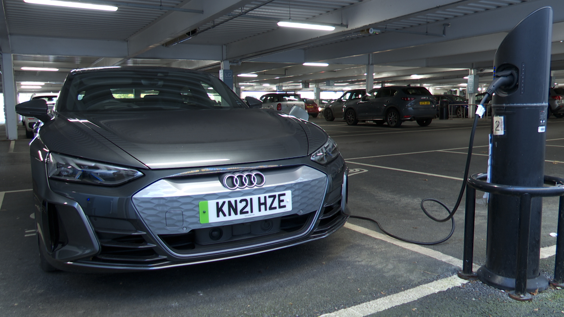 390kW Quattro 93kWh 4dr Auto