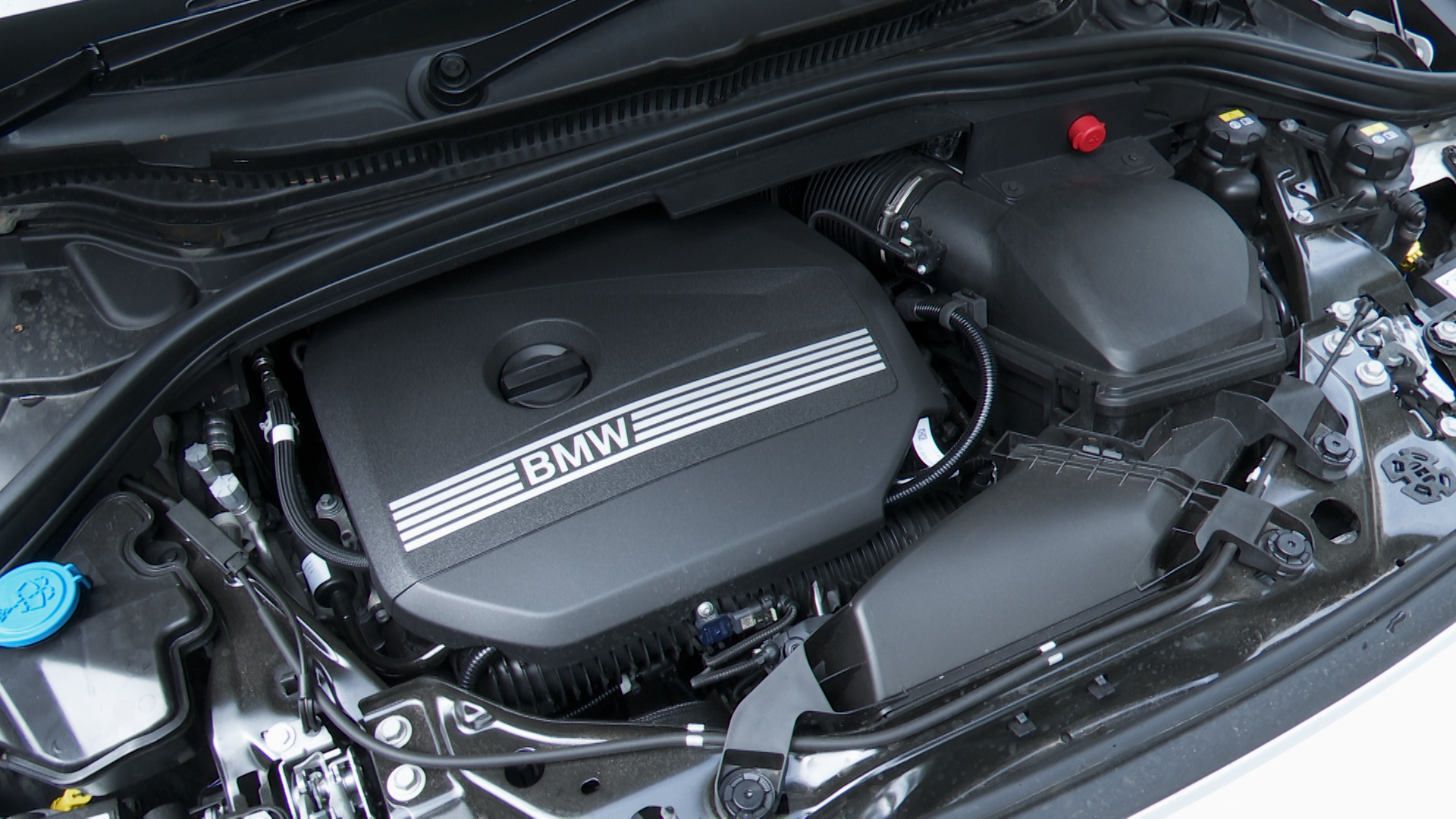 230e xDrive Luxury5dr DCT [Tech Plus Pack]