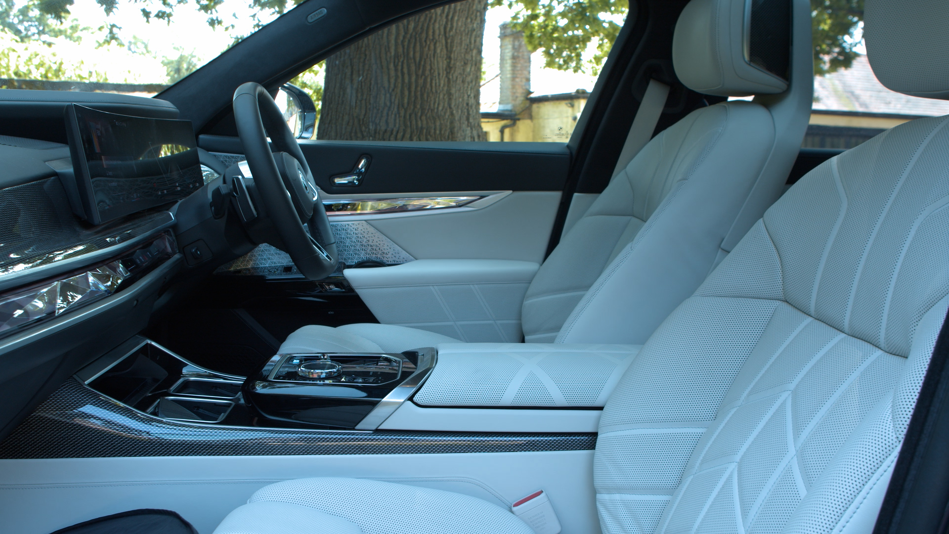400kW xDrive60 Excellence 105.7kWh 4dr Auto [Exec]