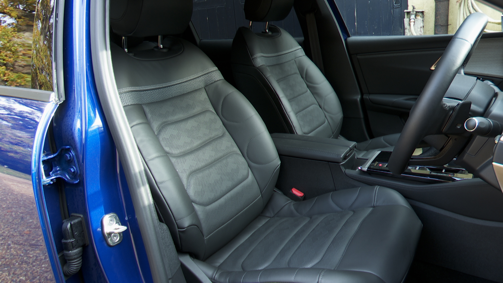 1.6 Plug-in Hybrid 225 Shine Plus 5dr e-EAT8