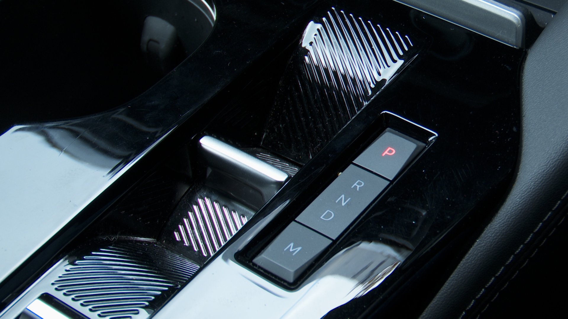 1.6 Plug-in Hybrid 225 Shine Plus 5dr e-EAT8