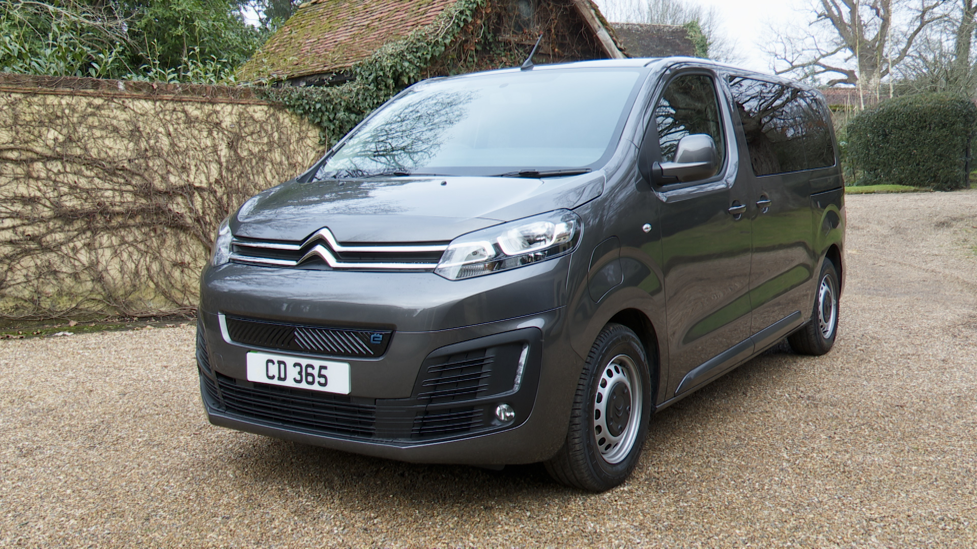 100kW Business Edition XL [9 Seat] 50kWh 5dr Auto