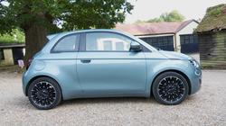70kW Icon 24kWh 3dr Auto