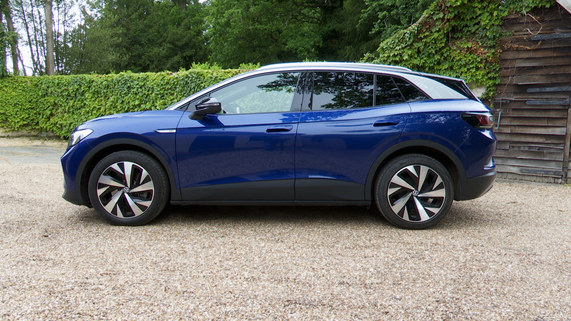 128kW Life Ed Pro 77kWh 5dr Auto [125kW Ch]