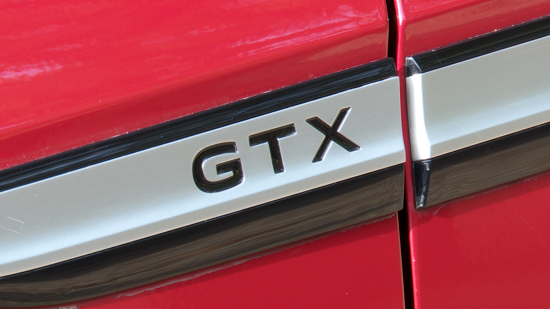 220kW 4MOTION GTX 77kWh 5dr Auto [125kW Ch]